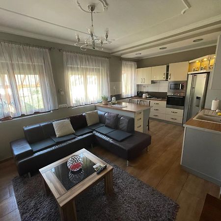 Appartamento Relax Zalaegerszeg Esterno foto