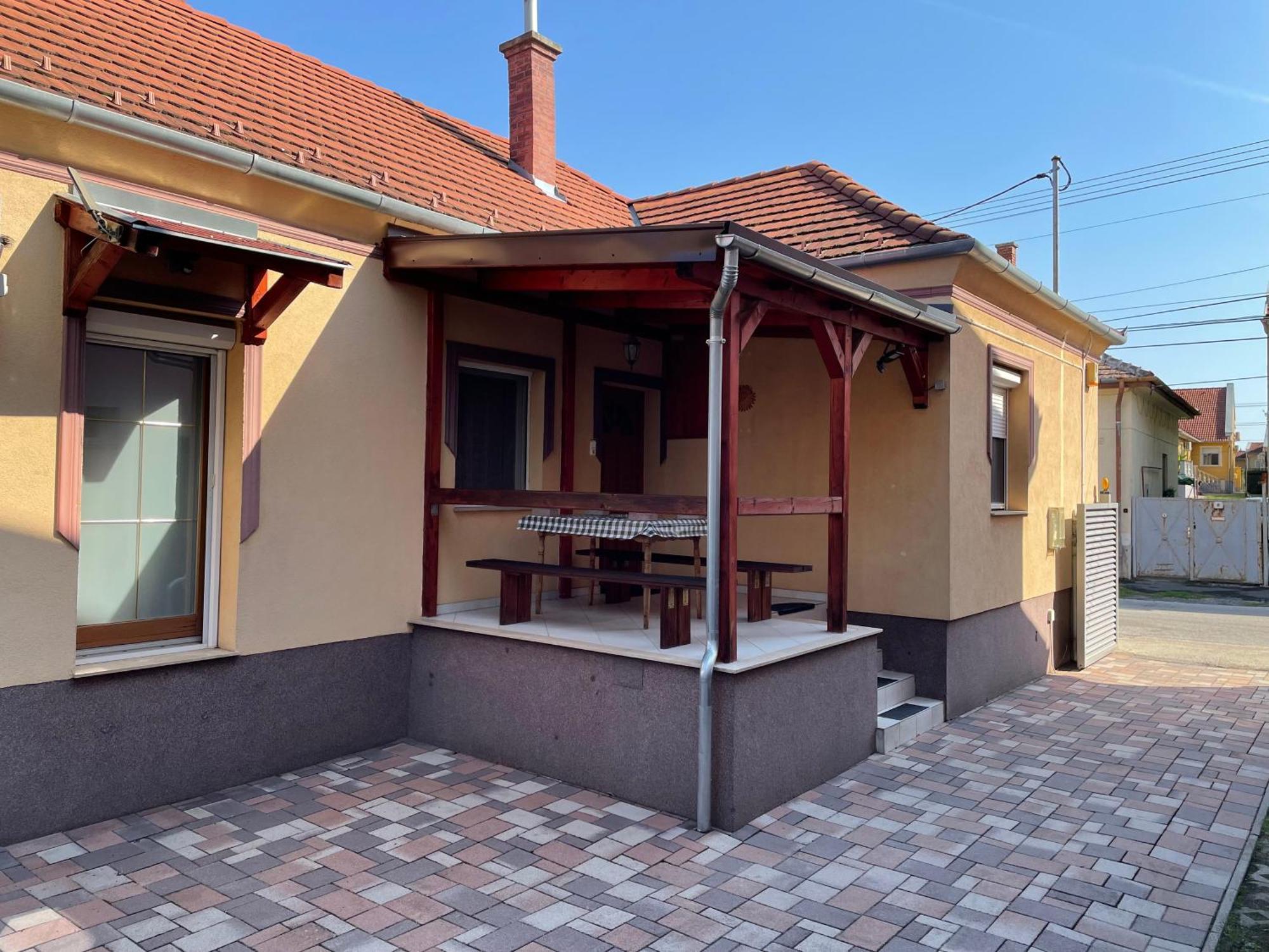 Appartamento Relax Zalaegerszeg Esterno foto