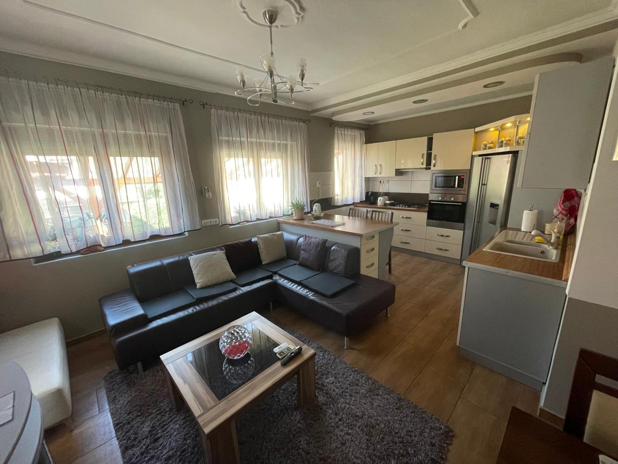 Appartamento Relax Zalaegerszeg Esterno foto